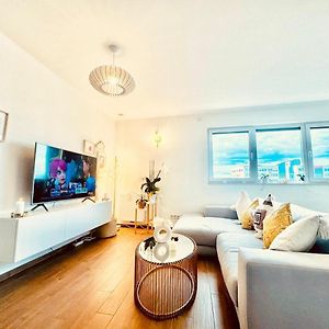 Appartement à 2 Chambres à Coucher