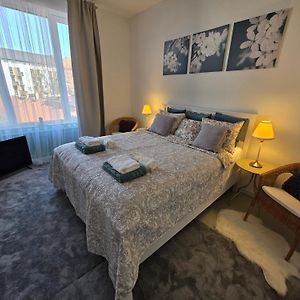Cozy City Nook