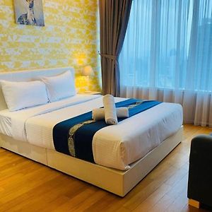 Apartment Sky Suites Klcc