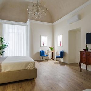 Angiolina Suite