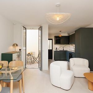 Appartement à 2 Chambres à Coucher