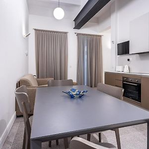 Appartement de Luxe à 1 Chambre à Coucher