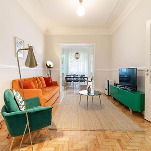 Appartement à 3 Chambres à Coucher