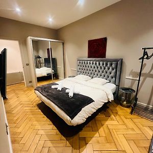 Appartement Tour Eiffel Montaigne