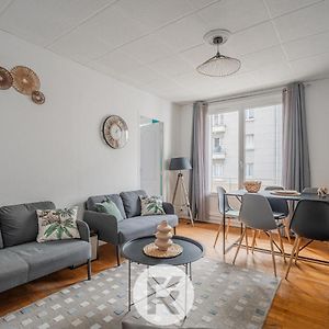 Appartement à 3 Chambres à Coucher