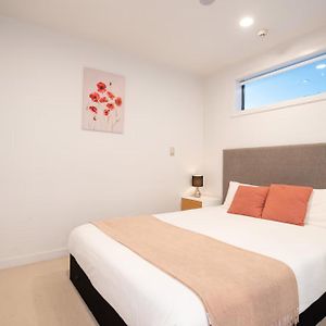 Appartement de Luxe à 2 Chambres à Coucher