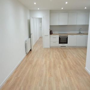 Appartement à 3 Chambres à Coucher