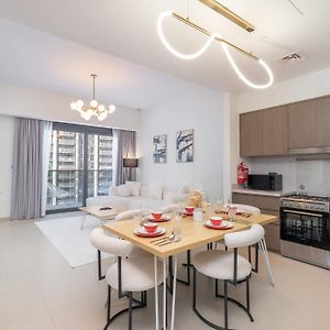 Appartement à 2 Chambres à Coucher