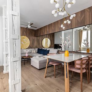 Appartement à 2 Chambres à Coucher