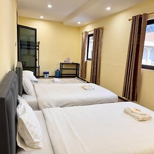 Chambre Juste Pour Hommes Dortoir