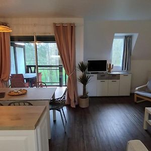 Appartement à 2 Chambres à Coucher