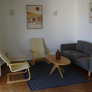 Appartement à 2 Chambres à Coucher