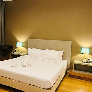 Appartement de Luxe à 2 Chambres à Coucher