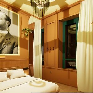 Appartement à 3 Chambres à Coucher