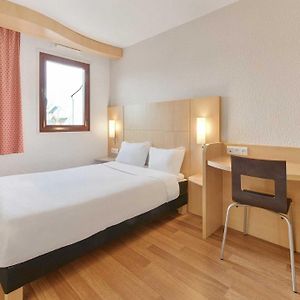 Chambre Double avec Accès aux Personnes Handicapées