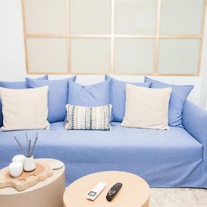 Comfortable 2 Bd Apt Near Sintagma Square