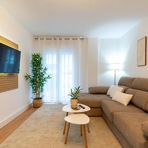 Appartement à 3 Chambres à Coucher