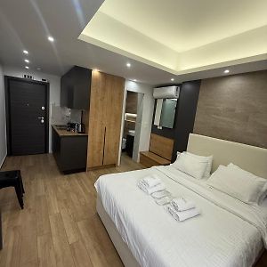 Xclusive Athens Suites