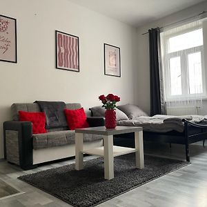 Tiffany Apartment In The City Center