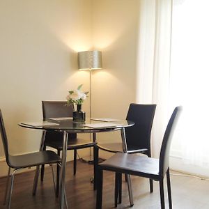 1 Bedrooms Flat In Central Edinburgh Haymarket, Heart Of Edinburgh Flat Sleeps 4 ,