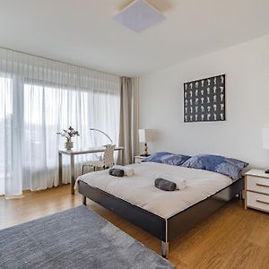 Appartement à 2 Chambres à Coucher