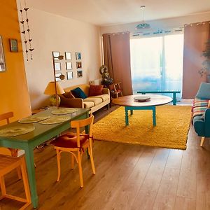 Appartement à 2 Chambres à Coucher