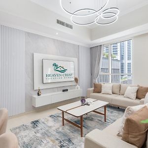 Heaven Crest Vacation Homes Downtown - 3 Bedroom Suites 2 Minute Walk To Dubai Mall And Burj Khalifa