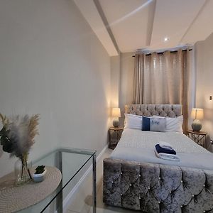 Appartement à 3 Chambres à Coucher