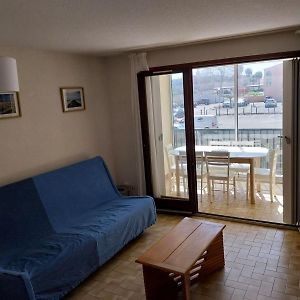 Appartement à 3 Chambres à Coucher