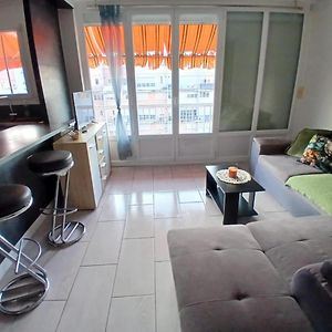 Appartement à 3 Chambres à Coucher