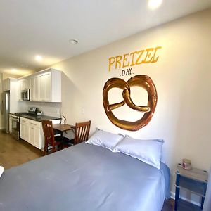 Cozy House At South Philly New Bold