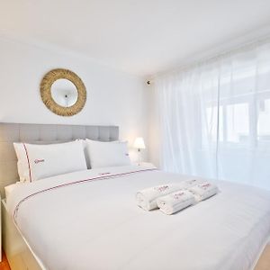 Appartement à 3 Chambres à Coucher