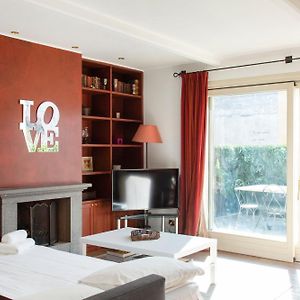 Appartement à 2 Chambres à Coucher