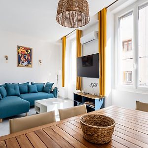 Appartement à 2 Chambres à Coucher
