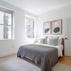 Appartement à 2 Chambres à Coucher
