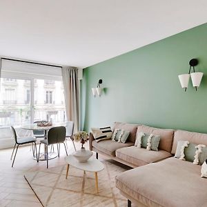 Appartement à 2 Chambres à Coucher