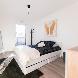 Appartement à 2 Chambres à Coucher