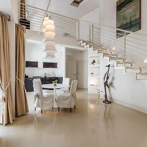Studio Duplex