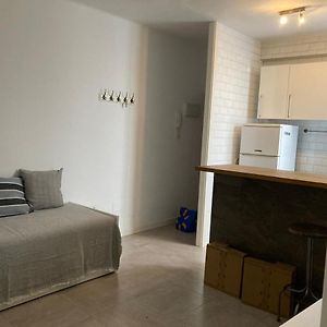 Appartement à 2 Chambres à Coucher