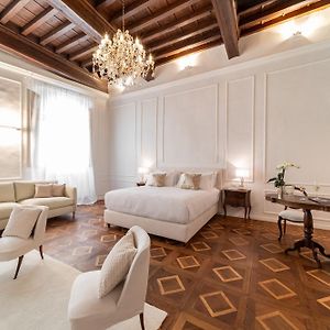 Chambre Supérieure Lit King-Size