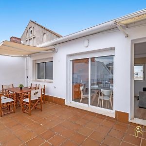 Appartement à 3 Chambres à Coucher