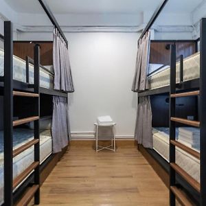 Dormitory Room Mixed