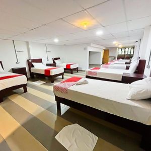 Dormitory Room Mixed