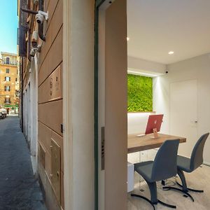 Viam 16B Suites