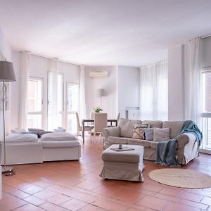 Appartement à 3 Chambres à Coucher