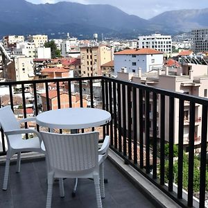 Cozy Apartment Near New Bazaar & Indoor Parking