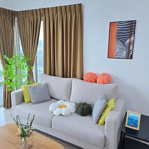Appartement à 3 Chambres à Coucher