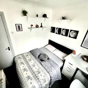 Customerhouse, 1 Double Room, Dublin 1
