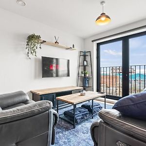 Appartement à 2 Chambres à Coucher
