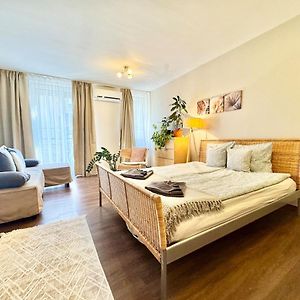 Appartement à 2 Chambres à Coucher